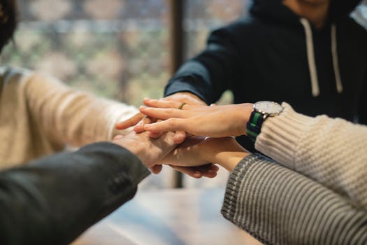 What Is a 12 Step Program for Addiction?